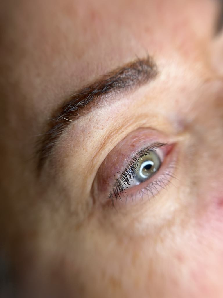 62c6adb4-3961-4474-9d83-3e30025e0a29