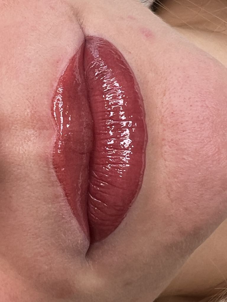 fb78021b-d471-4536-ab82-ec6c2e95f1ec